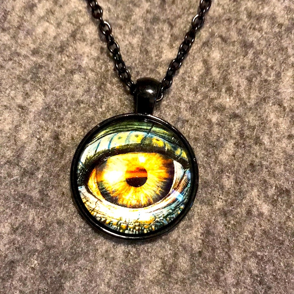 NEW, 👁 necklace